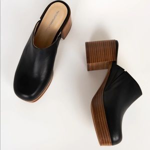 intentionally blank facts heel